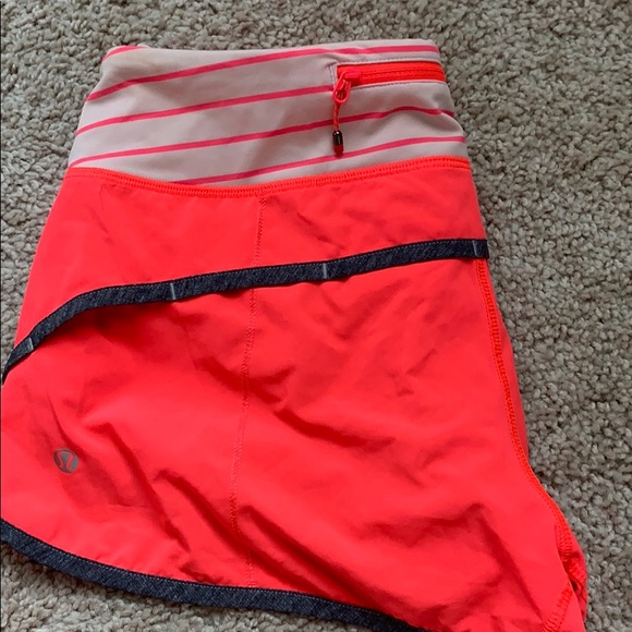 Lululemon running shorts - Picture 3 of 4